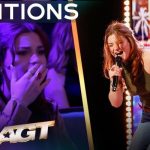She came to watch the show… but her mom secretly gave her the chance of a lifetime. She came to watch the show… but her mom secretly gave her the chance of a lifetime.