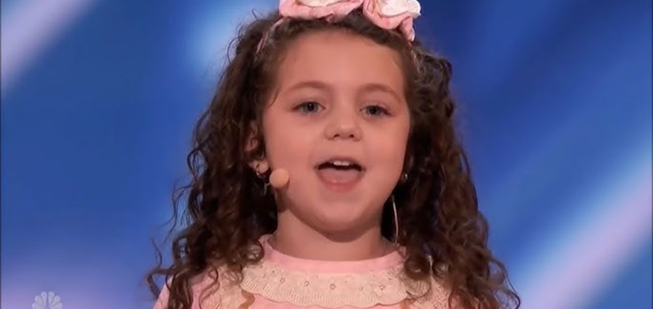 💖✨This 5-Year-Old Girl Revived a Frank Sinatra Classic Like Nobody Saw Coming 💖✨This 5-Year-Old Girl Revived a Frank Sinatra Classic Like Nobody Saw Coming